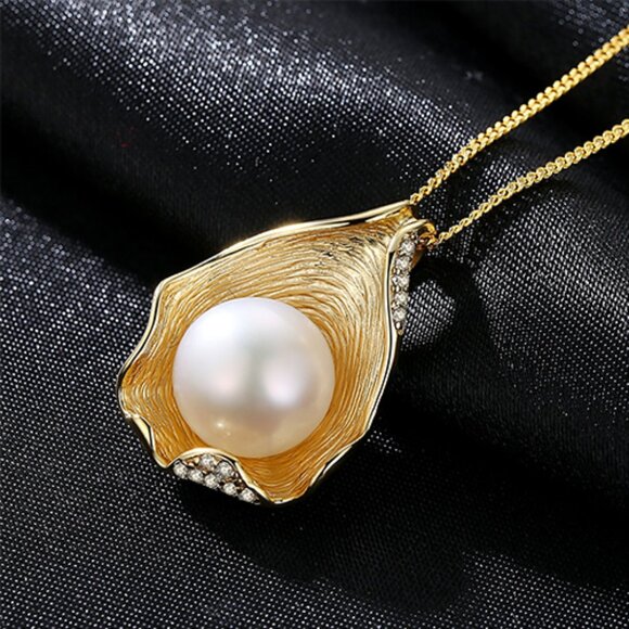 9.70mm Round Cultured Pearl 18KY Gold Plated Necklace - Picture 3 of 6
